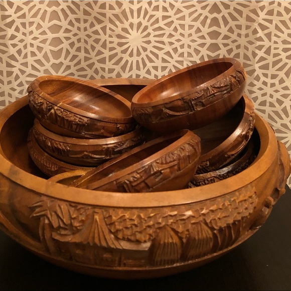 RARE Vintage Large Wooden Carved Salad Bowl Set - Picture 9 of 16